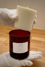 Load image into Gallery viewer, White Driftwood & Coconut Soy Candle